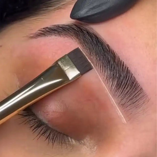 Flat Brushes for Eyebrows