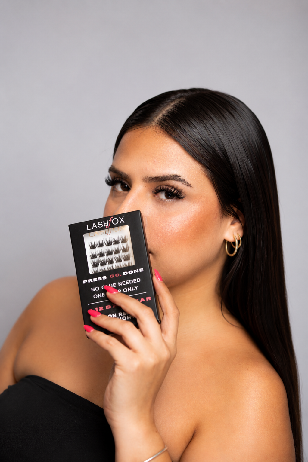 LashFox ALPHA Press-On Lashes Kit – No Glue Needed, DIY Lash Extensions, Wispy  Lashes, Reusable Natural Look, 5–12 Day Wear